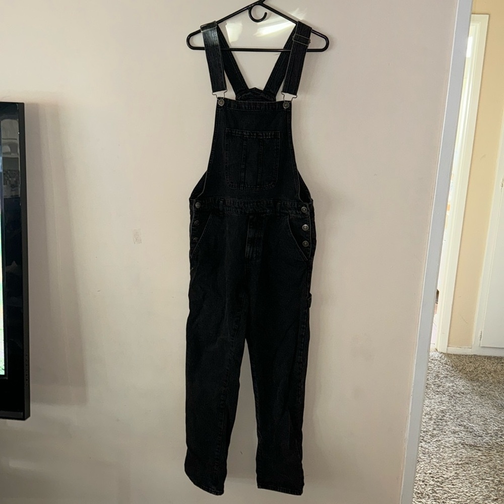Forever 21 Black Overalls